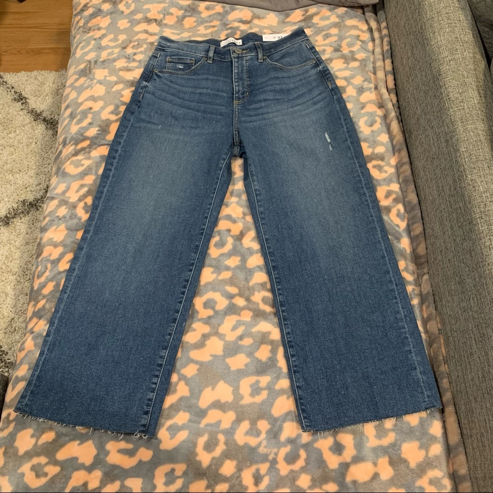Loft high waist relaxed straight wide leg denim jeans in 4P or 27 NWT